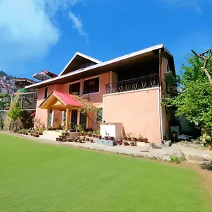 Bay Leaf By Live Bed & Breakfast